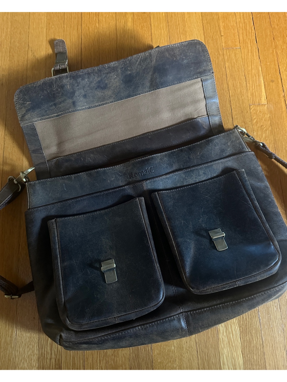 KomalC Brown Leather Classic Academia Crossbody Bag/Laptop Bag - Picture 2 of 8